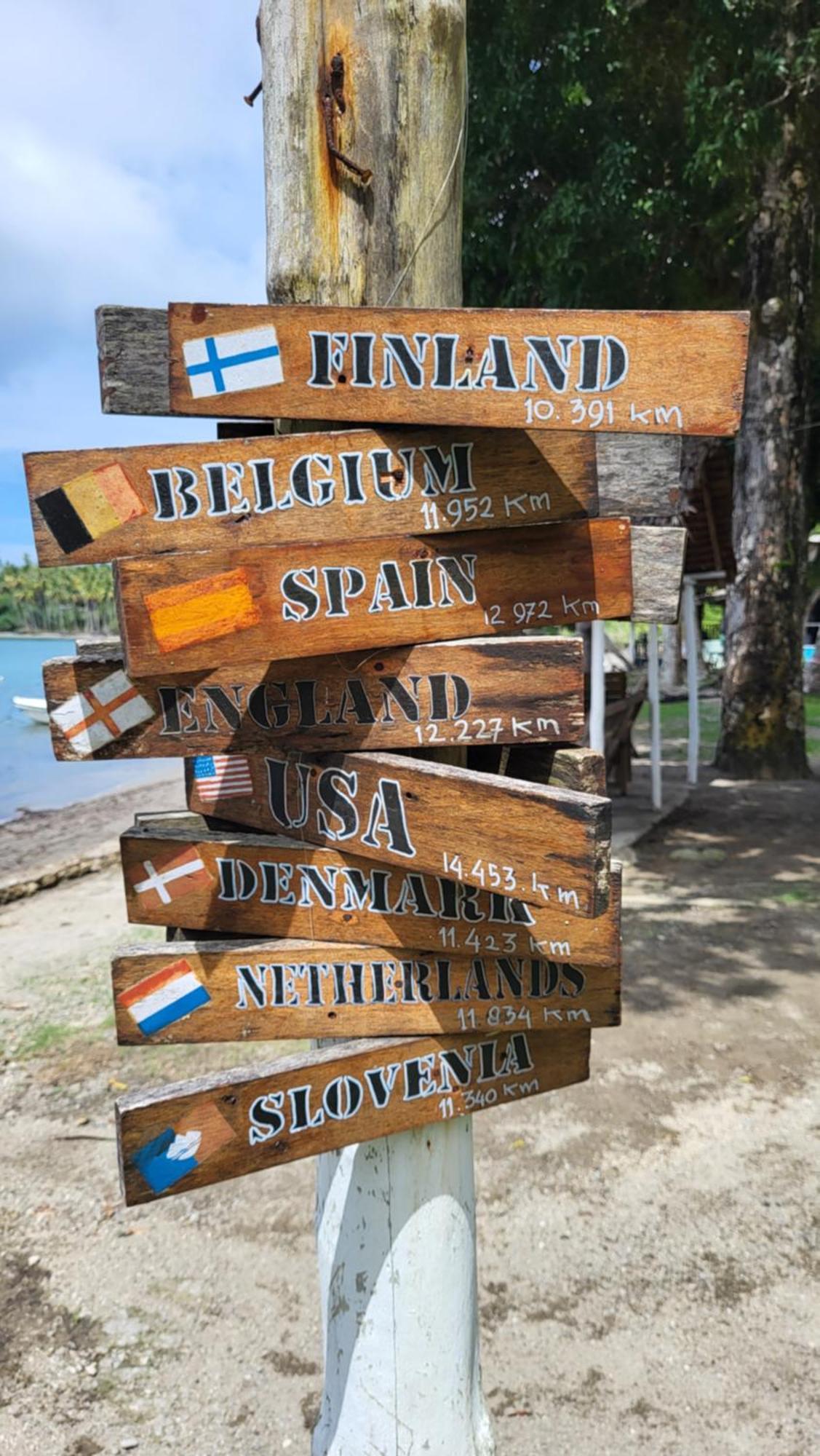 Pristine Paradise Dive Resort - Togean Islands, Una Una Pulau Unauna Bagian luar foto